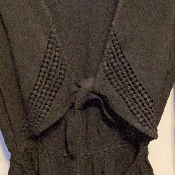 Forever 21 black long sleeve romper size small - Picture 4 of 10